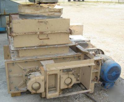 Used lancaster dual roll glass cullet crusher (4588)