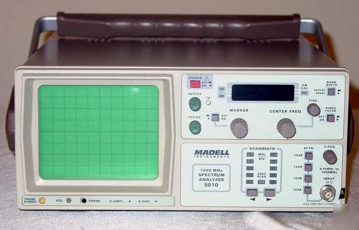 1GHZ spectrum analyzer AT5010