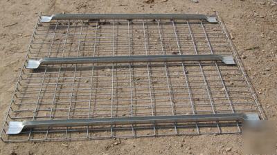 New atlas wire deck universal style pallet rack 58