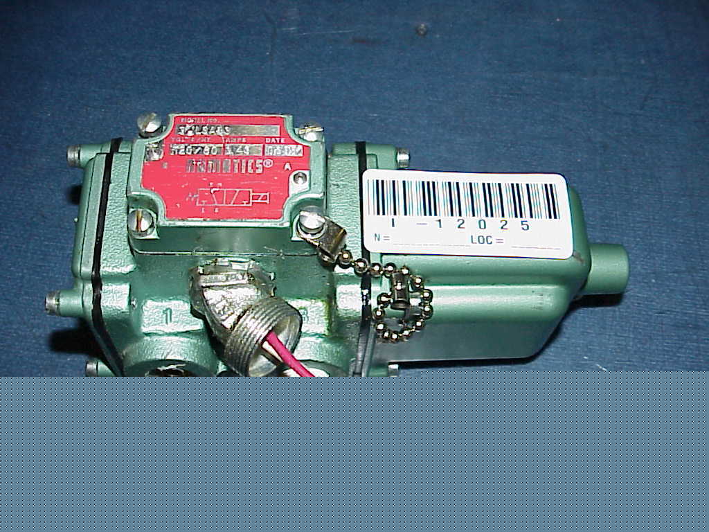 Numatics 3JLSAD3 / 3 way valve (automatic)