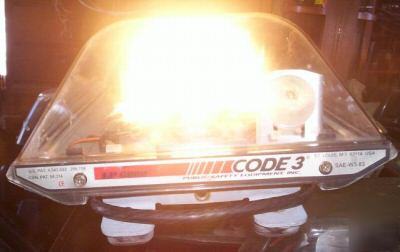 Code 3 LP6000 lightbar 47