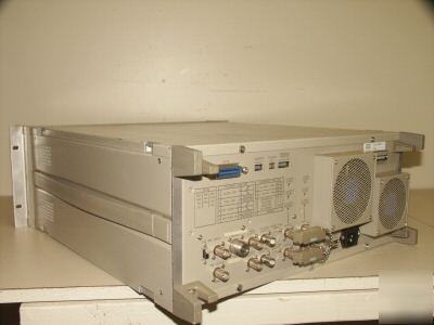 Anritsu MN3650C digital modulator 800MHZ to 2700MHZ.