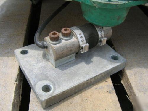 2â€ k-tron screw feeder; stainless steel (2921)