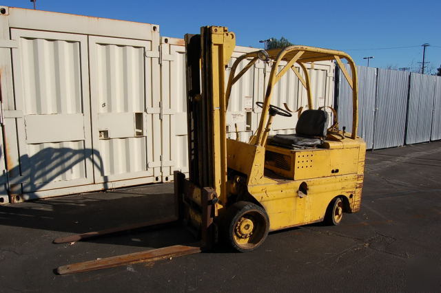 Guar yale forklift 6000# 190