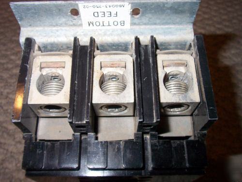Q2L3225 square d circuit breaker 225 amp 3 pole 240 v