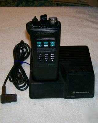Motorola astro saber iii uhf 450-520 mhz H04SDH9PW7AN