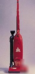 Sanitaire lightweight upright vacuum-eur 785