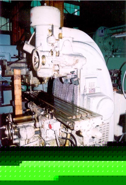 Kearney & trecker vertical milling machine, 3CH-15