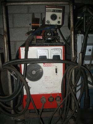 Canox cp 200 230/575 volt 3 ph with 10E wire feeder